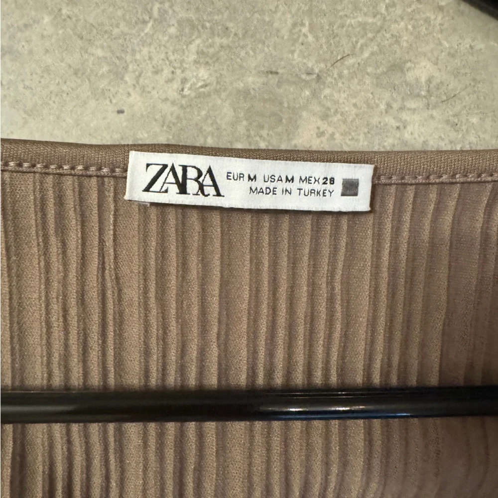 Zara Plisse Crop Top | M - Picture 6 of 6
